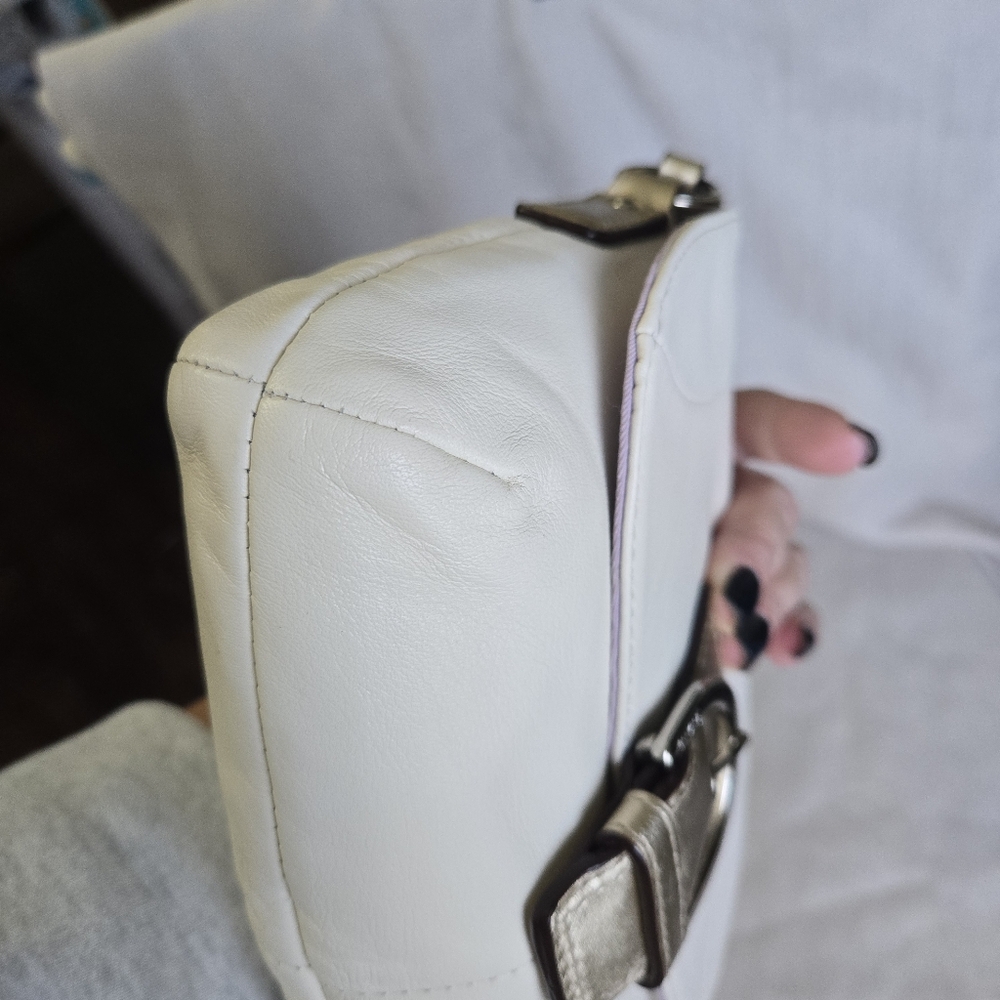 Vintage Coach Soho Flap Bag - Picture 8 of 13